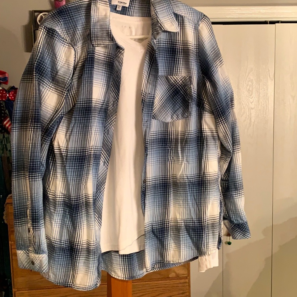 2- long sleeve shirts